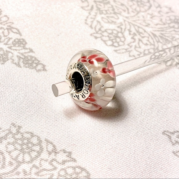 SOLD - PANDORA pink and white flower Murano glass - Picture 2 of 3